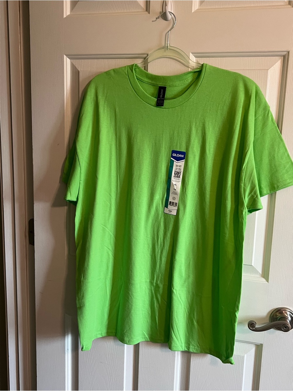 Gildan Crew Neck T-Shirt in Neon Green